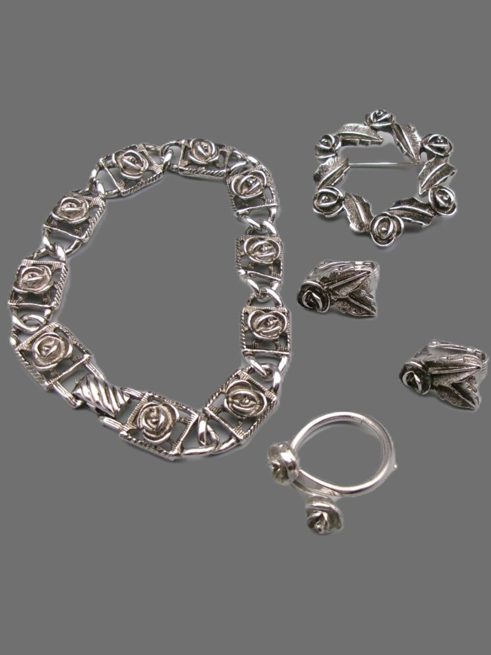 Sarah Coventry Antique Rose Parure Set, Bracelet, Clip Earrings, Brooch and Ring